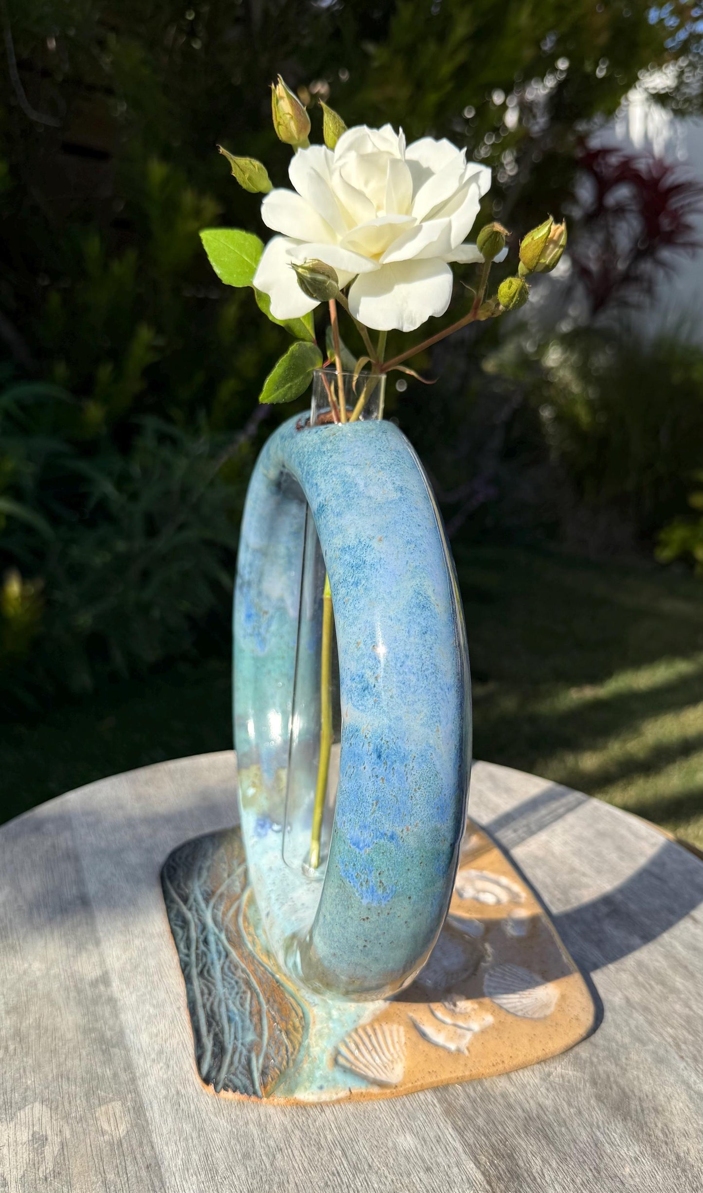 Window to the Beach Handmade Donut Vase, Ceramic Base with Glass Single Stem Tube, Beach inspired Pressed Shells — Wheel-thrown Stoneware