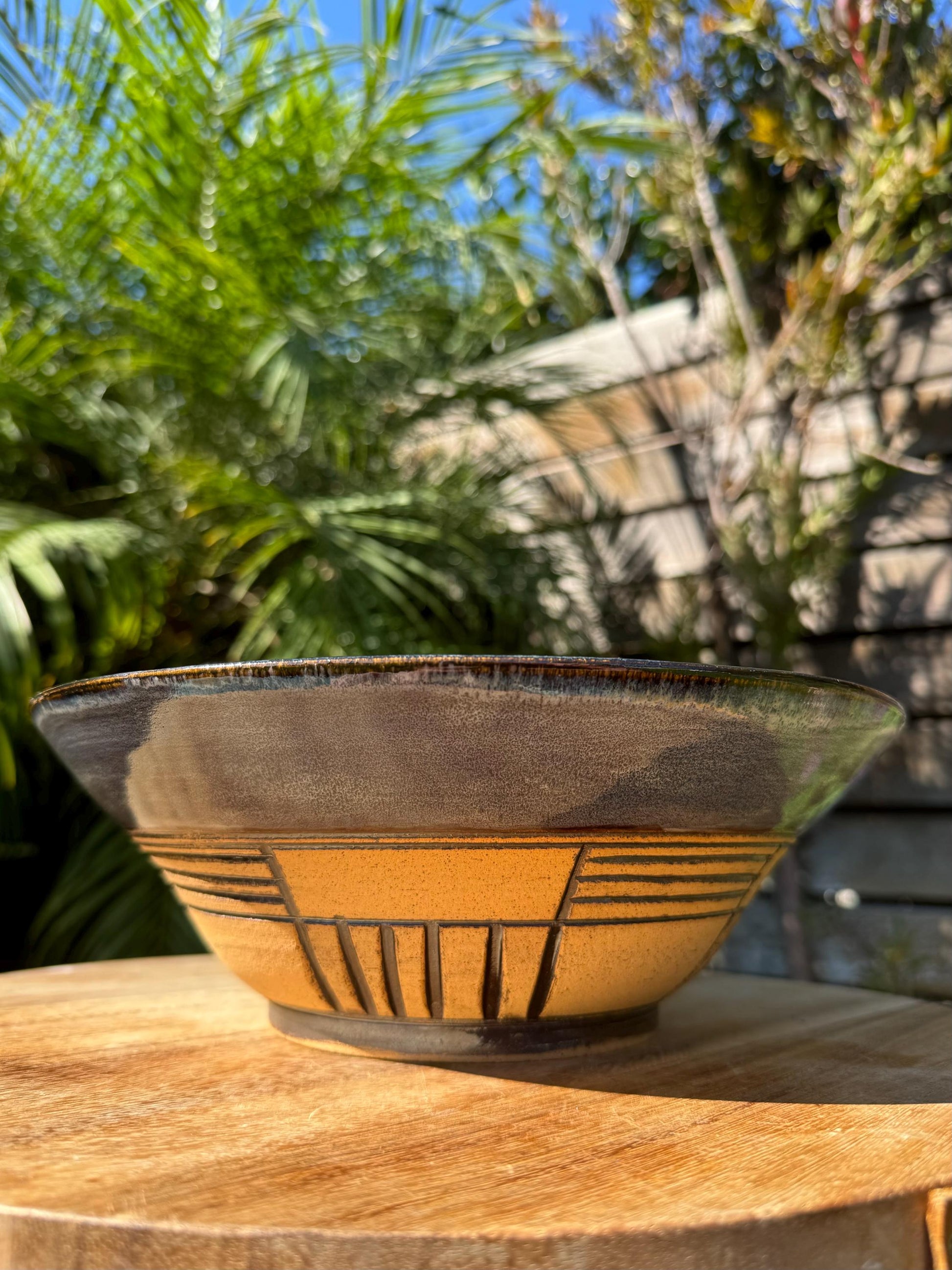 Large Serving Bowls, Hand-carved Designed Tableware, Home Accent Art