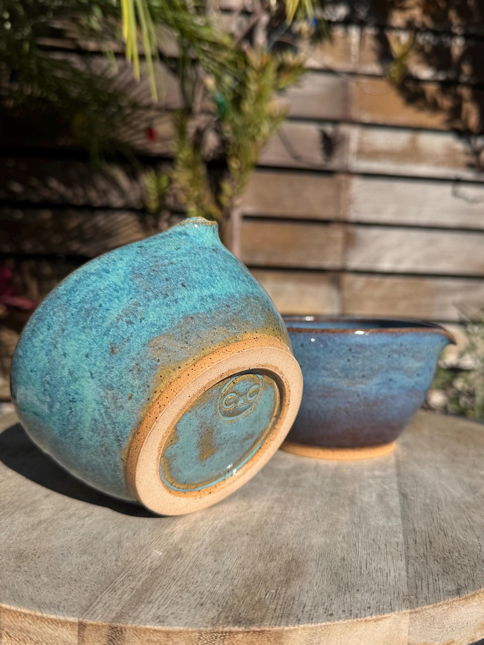 Matcha Swirl Tea Bowl with Dripless Spout and Grater in-cup for Ginger & Spcies