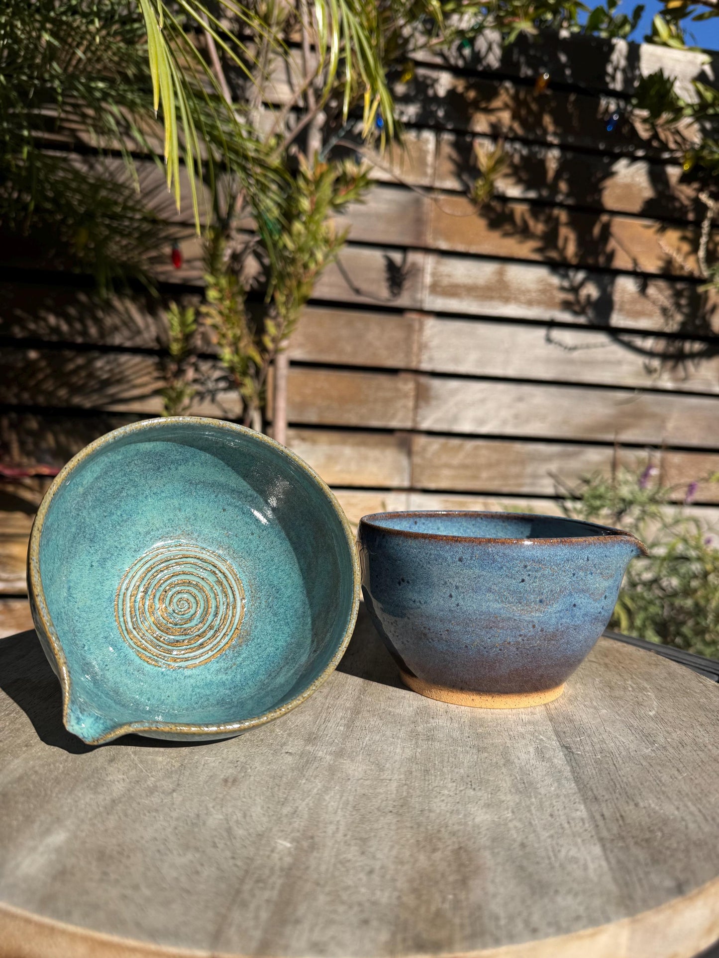 Matcha Swirl Tea Bowl with Dripless Spout and Grater in-cup for Ginger & Spcies