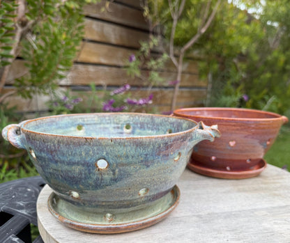 Harvest Bowls, with Twisted Handles, Large Wash & Store Colanders