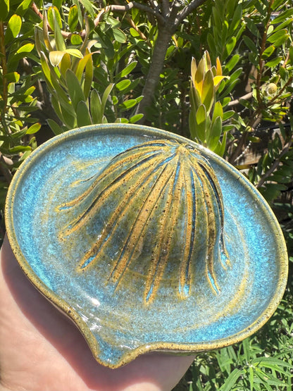 Handmade Countertop Citrus Juicer with Spout, for a Splash of Citrus or Mimosas