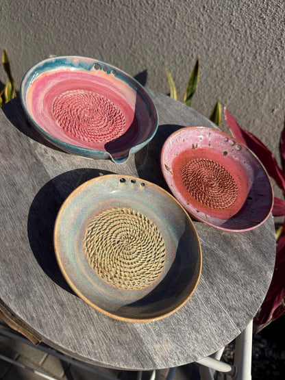Grate & Pour Bowls with Dripless Spout and Herb Stripper