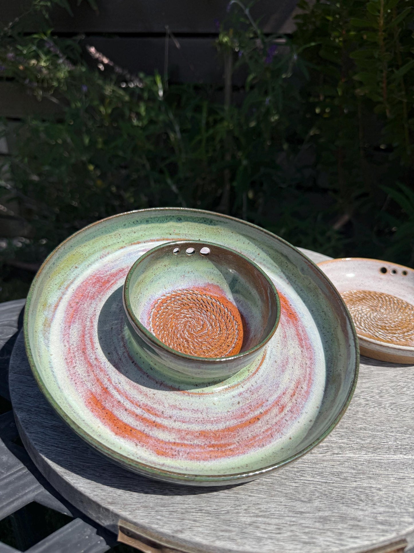 Grate and Mix Bowls, Chip & Dip with Herb Stripper, for Garlic, Spices, Firm Fruits Veggies